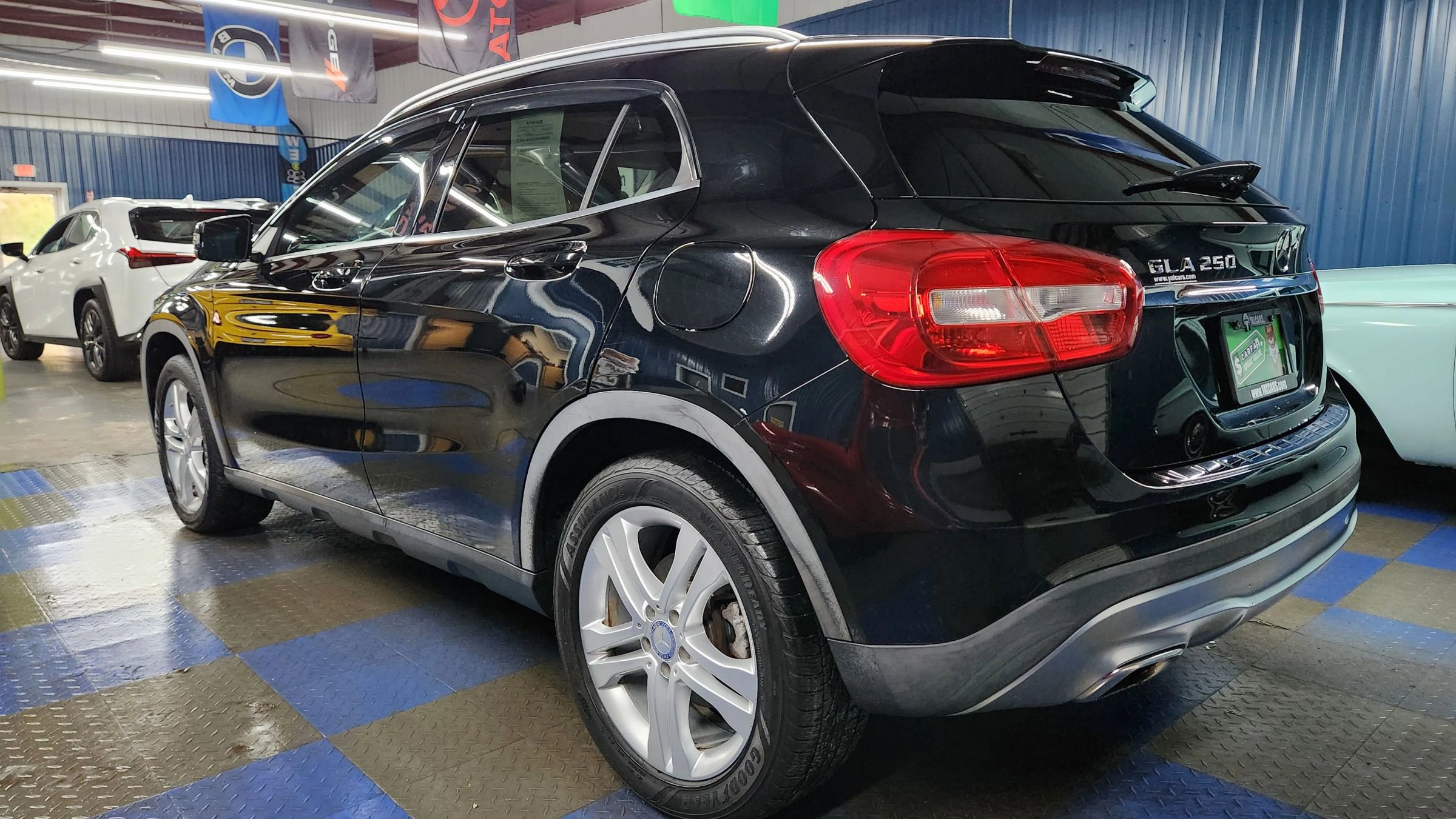 Used 2015 Mercedes-Benz GLA 250 4MATIC image 4