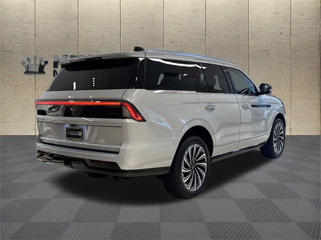 New 2025 Lincoln Navigator Black Label image 5