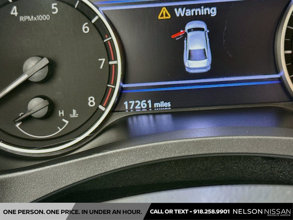 Certified 2025 Nissan Altima 2.5 SR w/ SR Premium Package FWD image 12