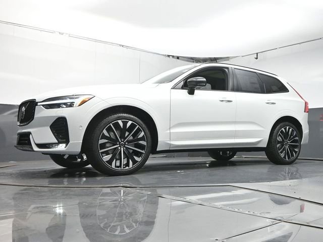 Used 2026 Volvo XC60 B5 Ultra w/ Protection Package Premier image 36