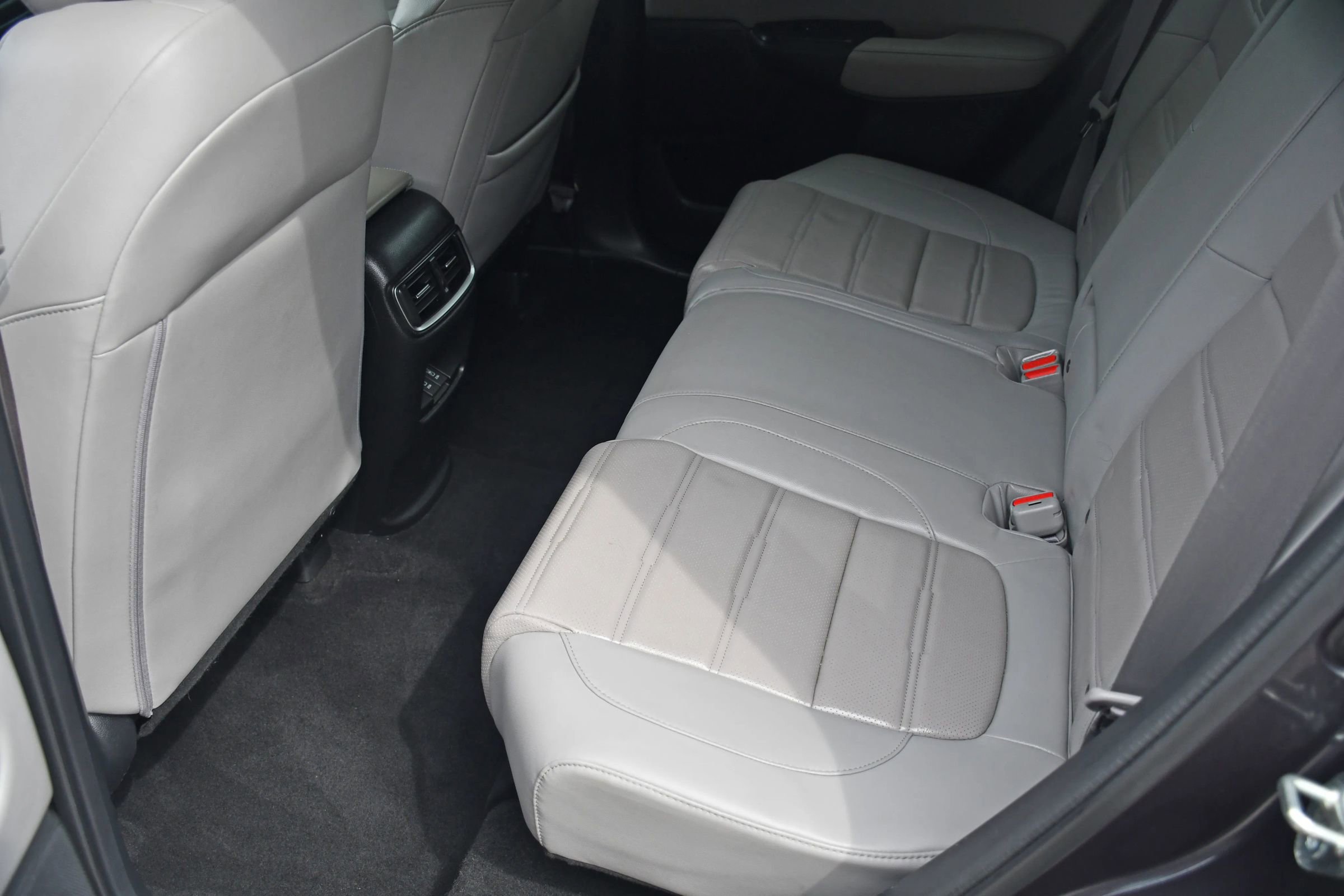 Used 2018 Honda CR-V Touring image 24