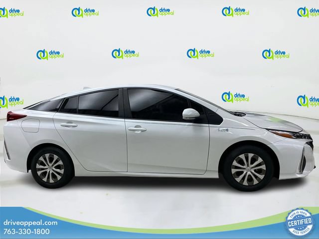 Used 2021 Toyota Prius Prime XLE FWD image 4