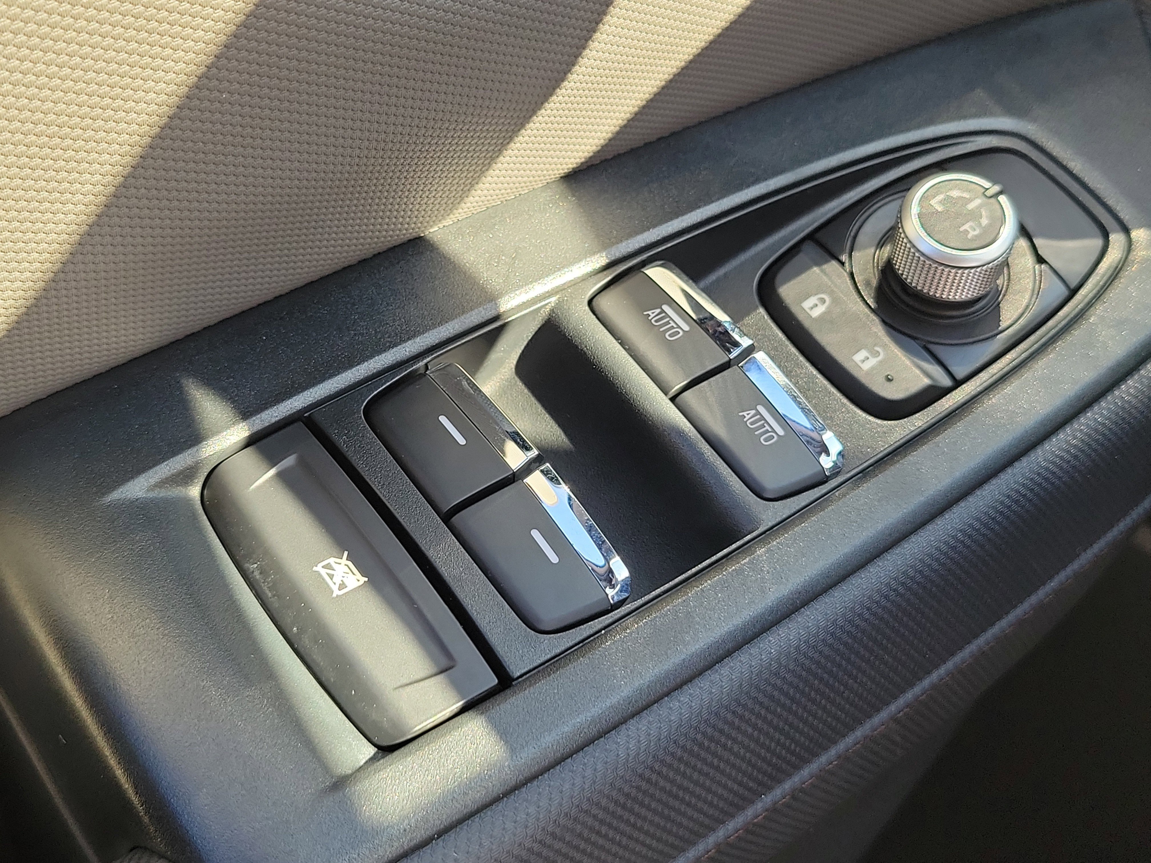 Certified 2025 Subaru Forester Sport image 25