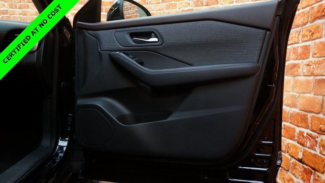 Used 2022 Nissan Rogue SV image 61