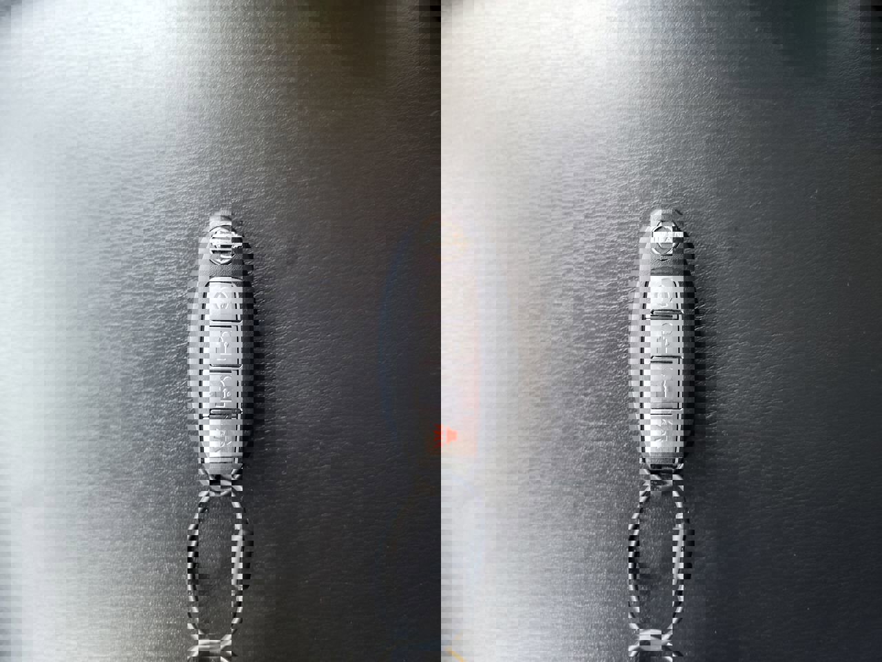 Used 2023 Nissan Armada SV image 24