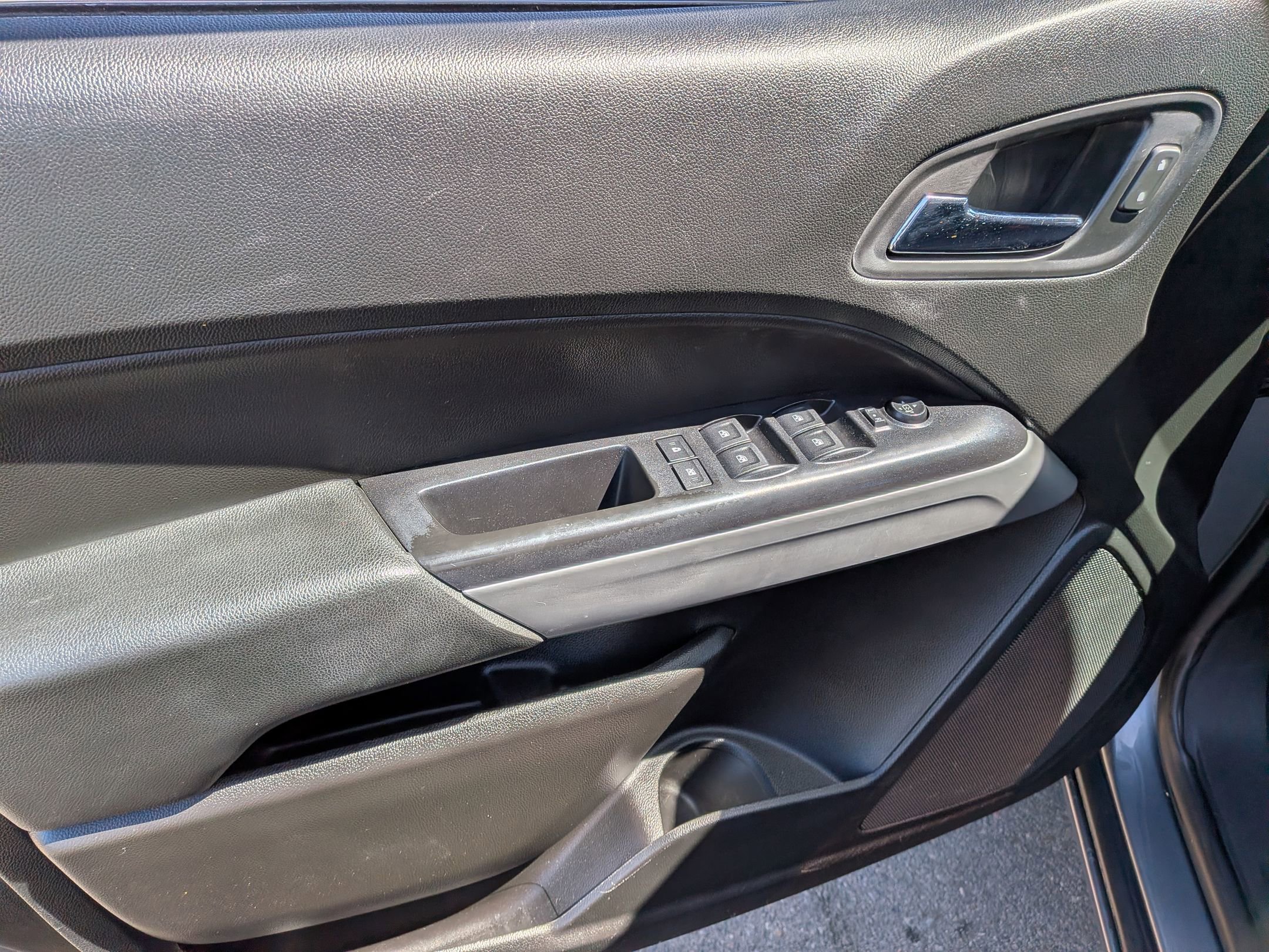 Used 2019 Chevrolet Colorado LT AWD/4WD image 8