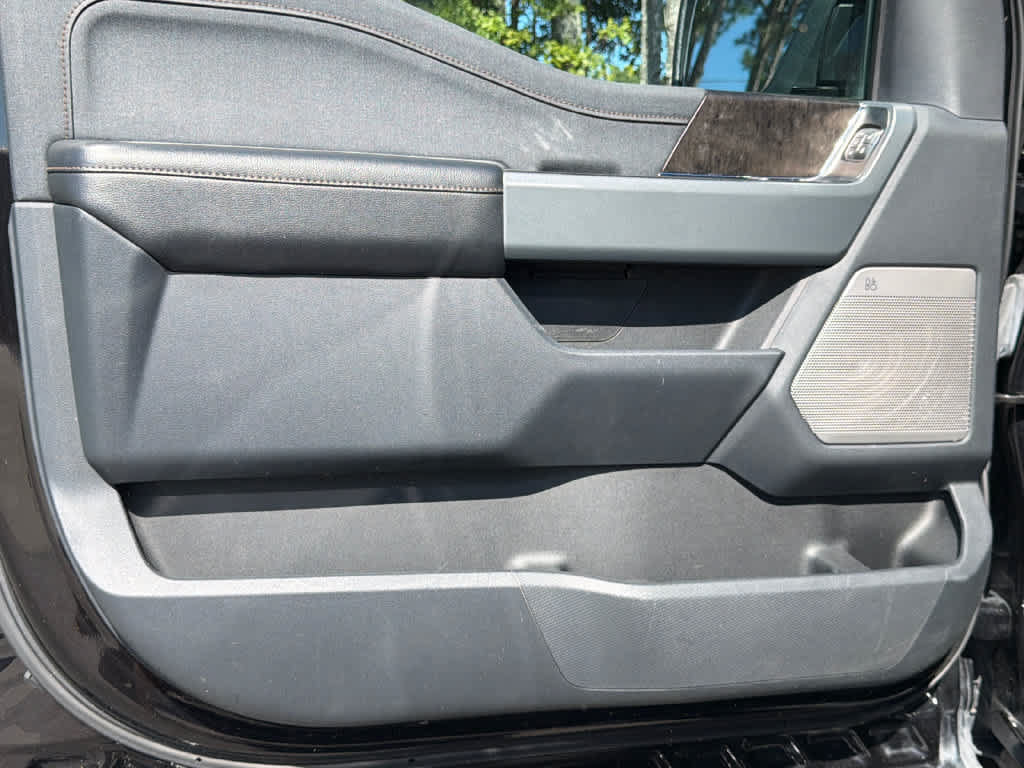 Used 2022 Ford F150 Lightning Lariat AWD/4WD image 10