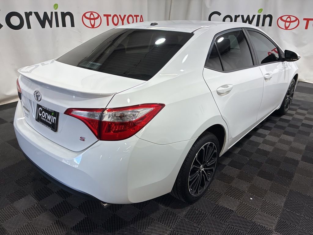 Used 2016 Toyota Corolla S w/ Driver Convenience Package image 8