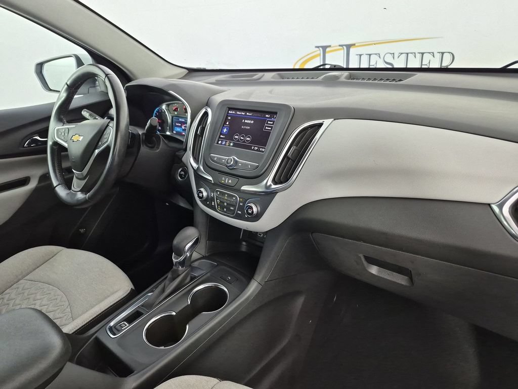 Used 2022 Chevrolet Equinox LT FWD image 38