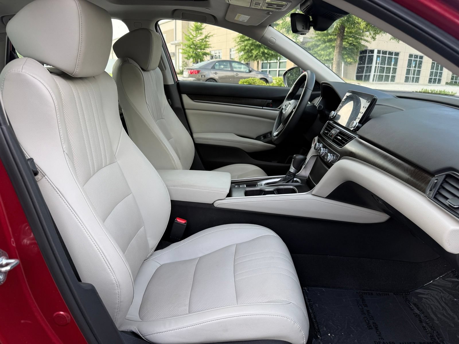 Used 2018 Honda Accord EX-L image 36