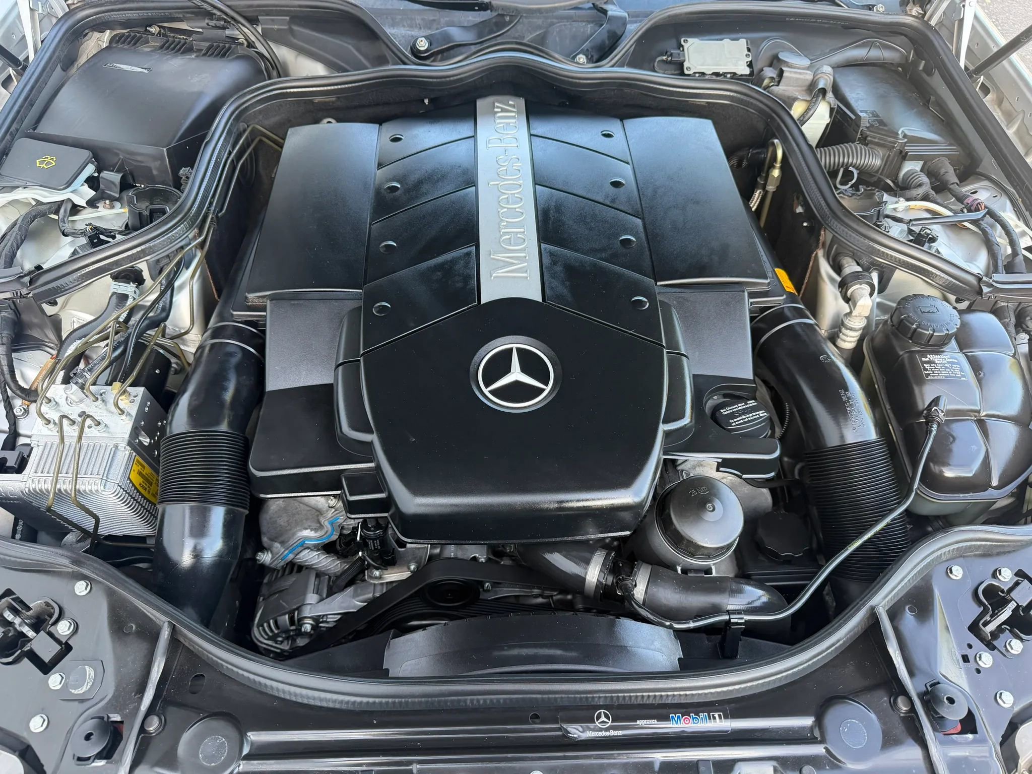 Used 2003 Mercedes-Benz E 500 Sedan image 16