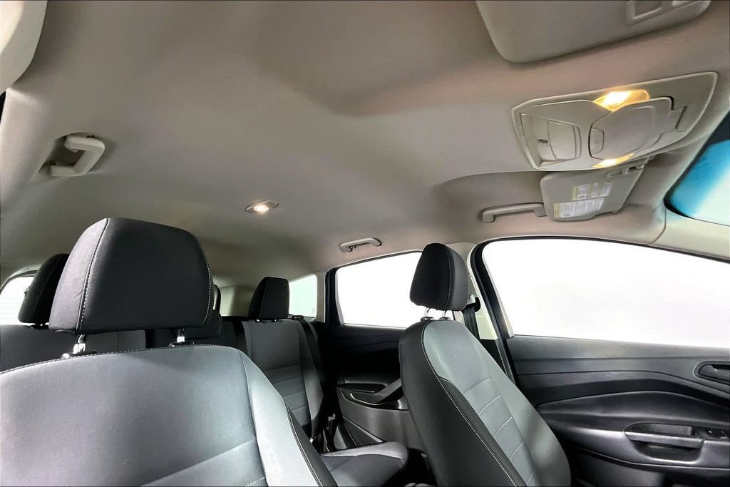 Used 2017 Ford Escape S FWD image 22