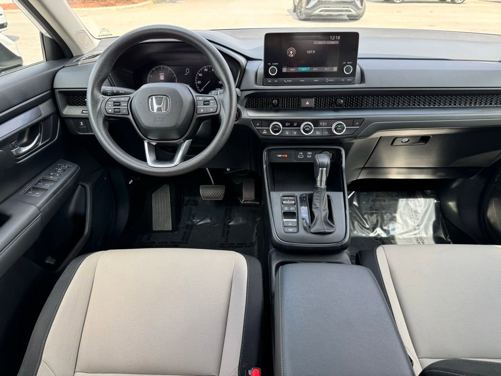 Used 2023 Honda CR-V EX image 4