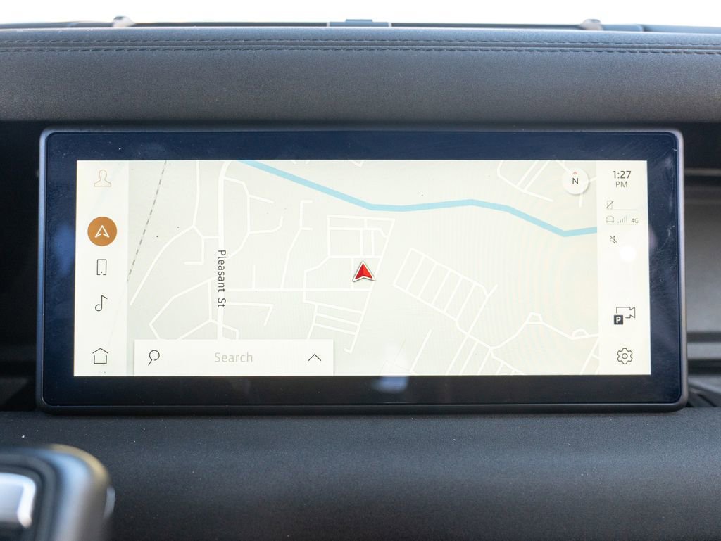 Used 2023 Land Rover Defender 110 X-Dynamic SE image 29