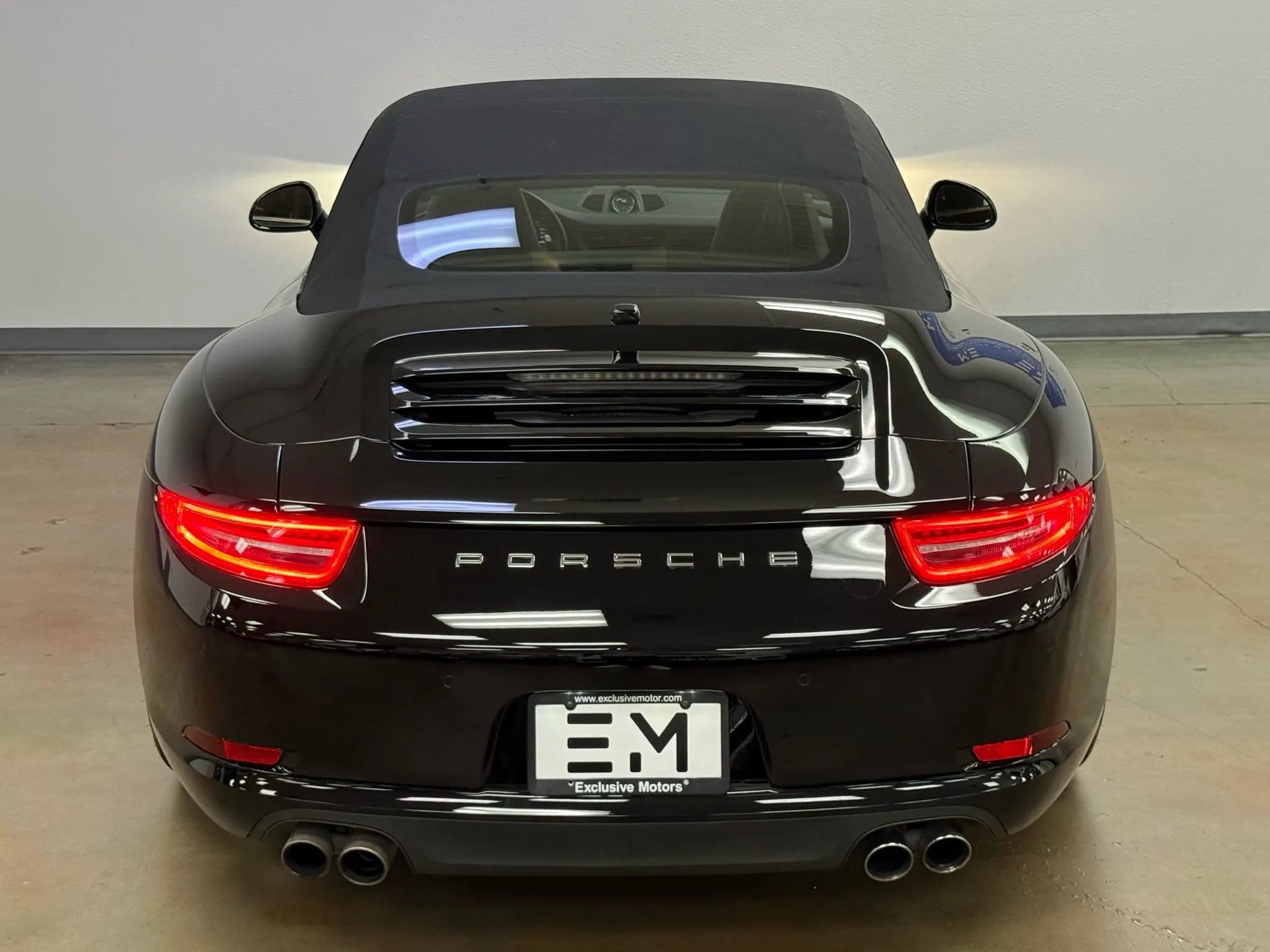 Used 2014 Porsche 911 Carrera S image 8