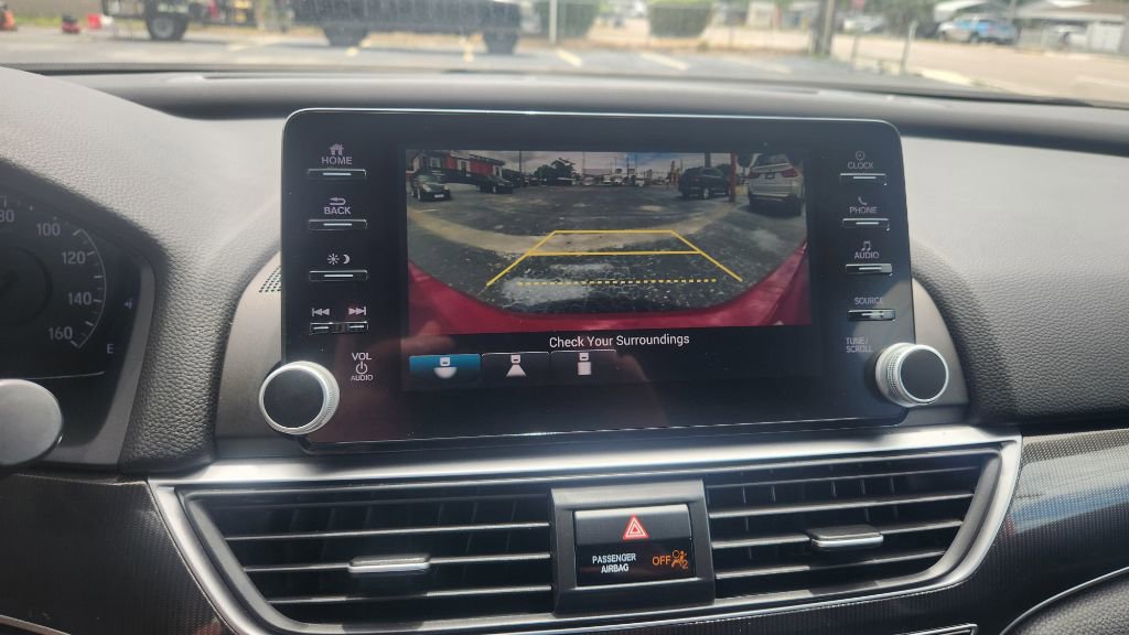 Used 2018 Honda Accord Sport image 20