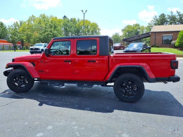 Used 2022 Jeep Gladiator Sport AWD/4WD image 17