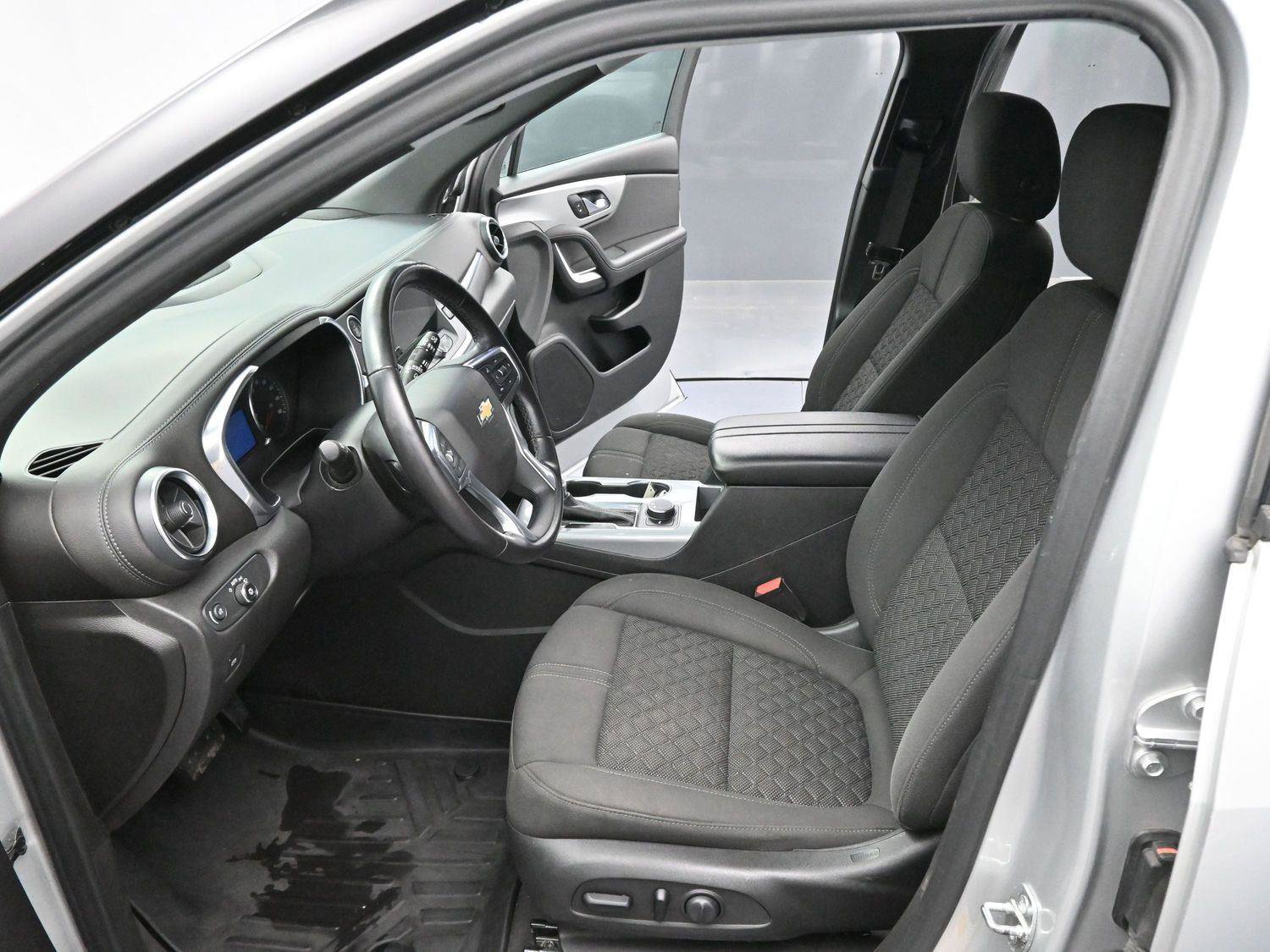 Used 2020 Chevrolet Blazer LT image 12