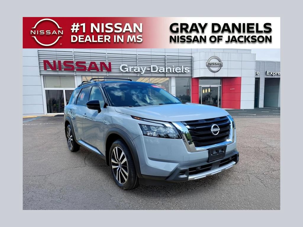 Certified 2025 Nissan Pathfinder Platinum FWD 360° Tour