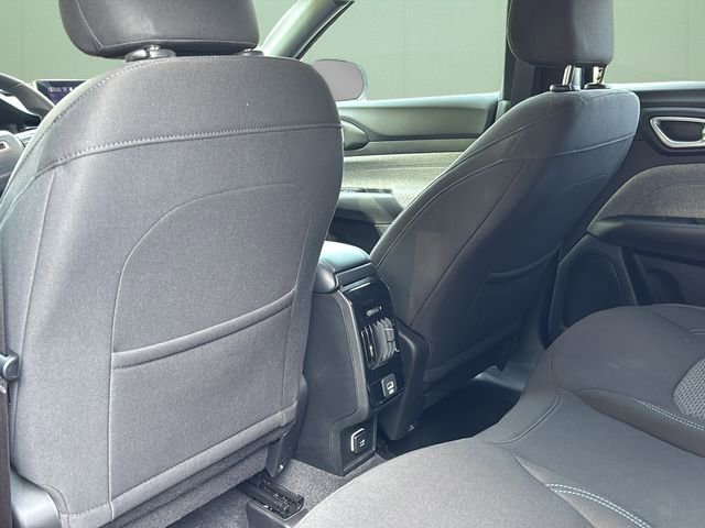 Used 2024 Jeep Compass Sport image 17