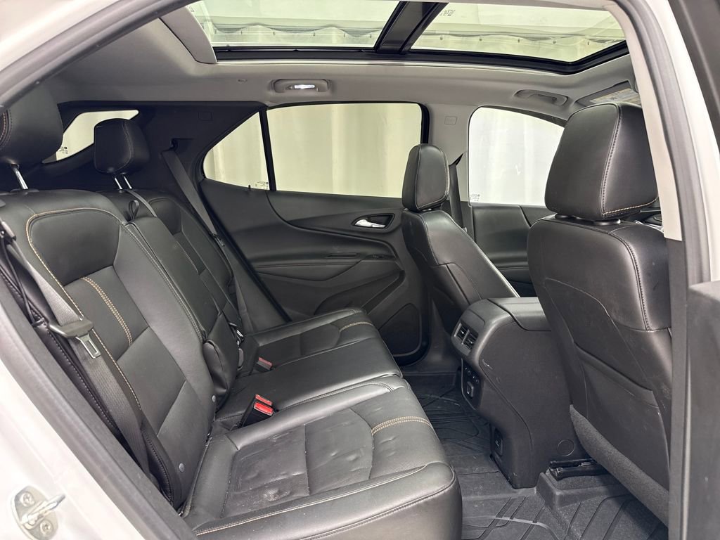 Used 2022 Chevrolet Equinox Premier image 12