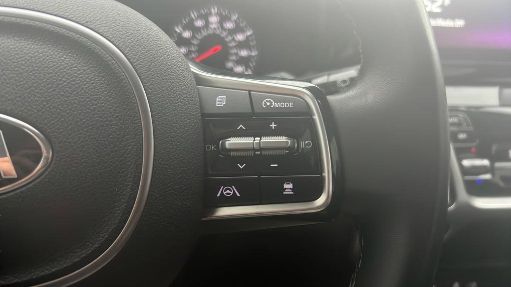 Used 2021 Kia Sorento EX w/ EX AWD X-Line Package image 27