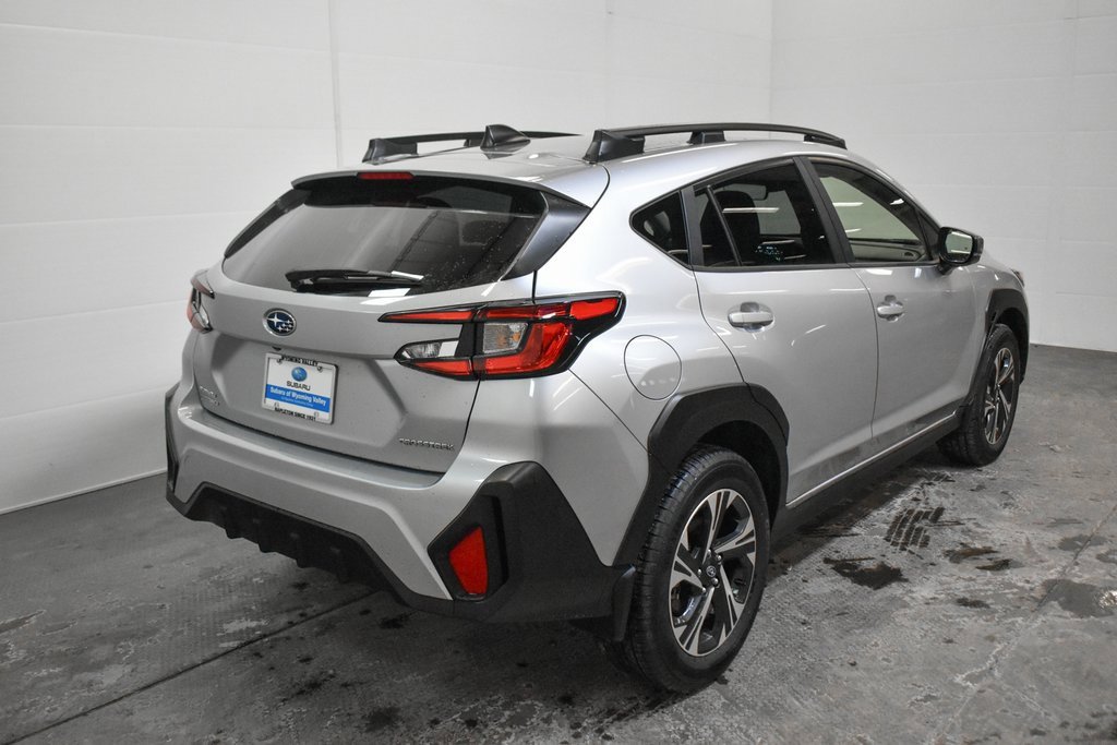 Used 2024 Subaru Crosstrek 2.0i Premium w/ Crosstrek Mirror Package image 5