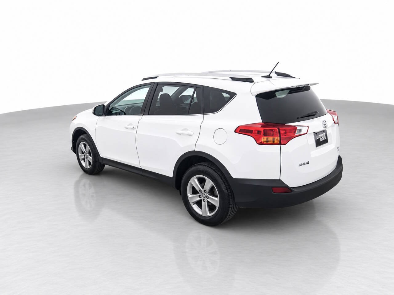 Used 2015 Toyota RAV4 XLE AWD/4WD image 7