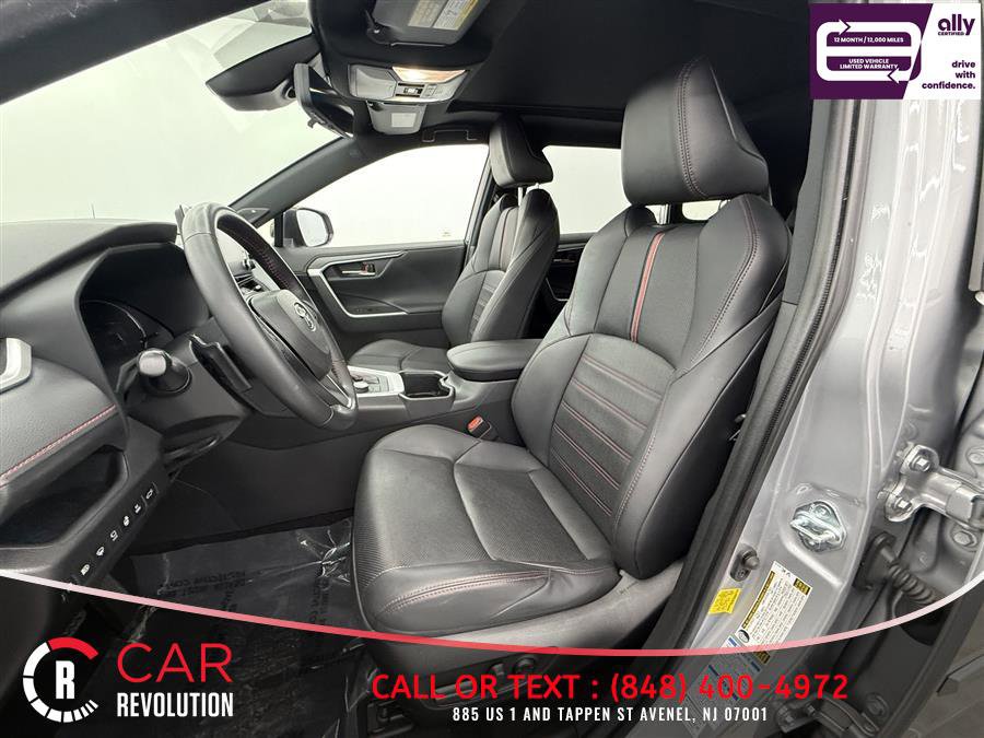 Used 2022 Toyota RAV4 XSE w/ Premium Package image 13