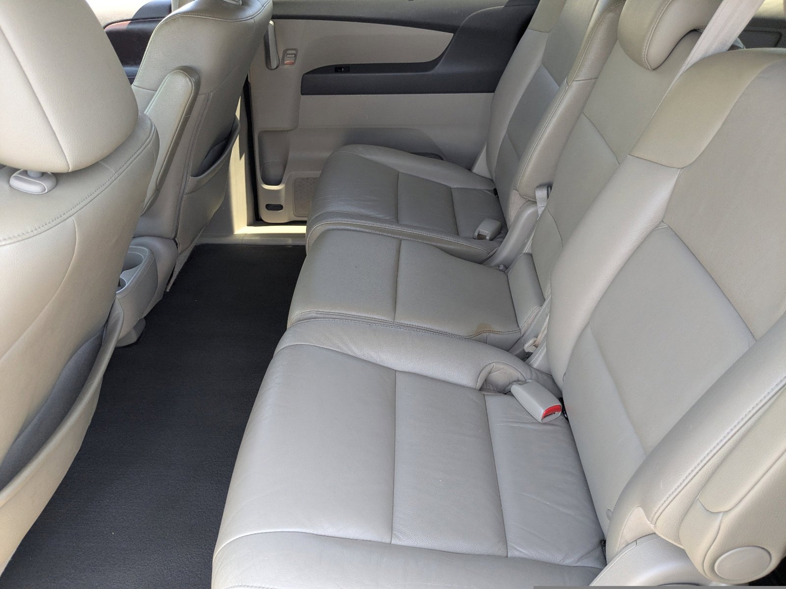 Used 2011 Honda Odyssey EX-L image 16