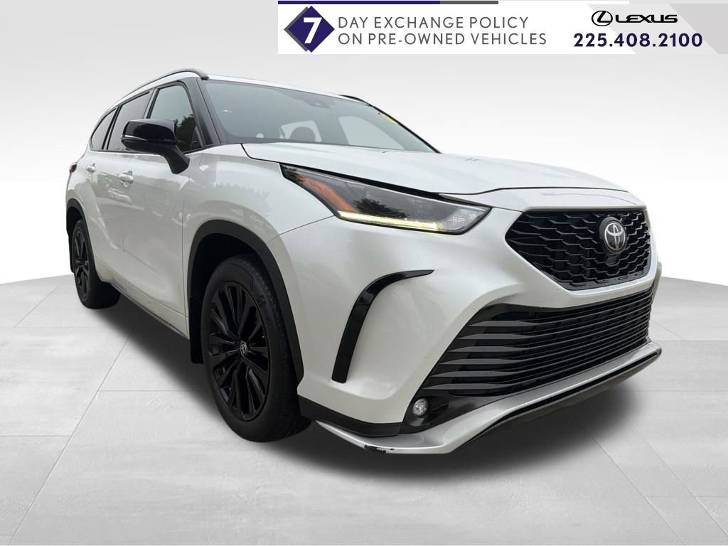 Used 2023 Toyota Highlander XSE