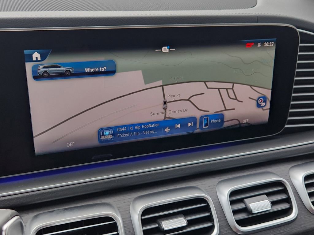 Used 2025 Mercedes-Benz GLS 450 4MATIC image 24