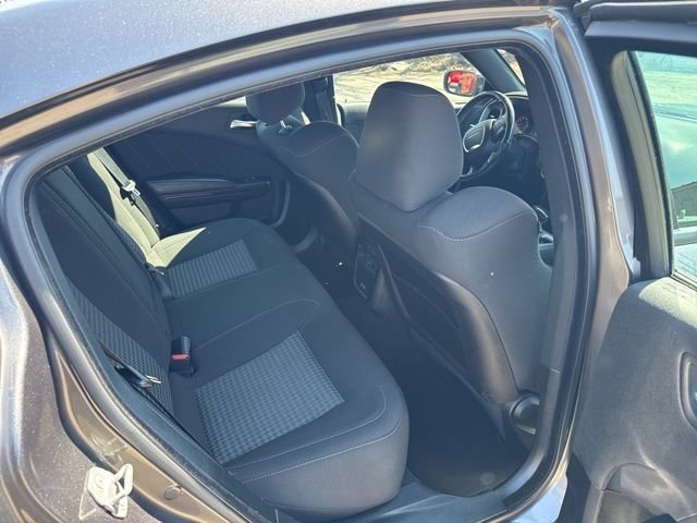 Used 2022 Dodge Charger R/T w/ Blacktop Package RWD image 17