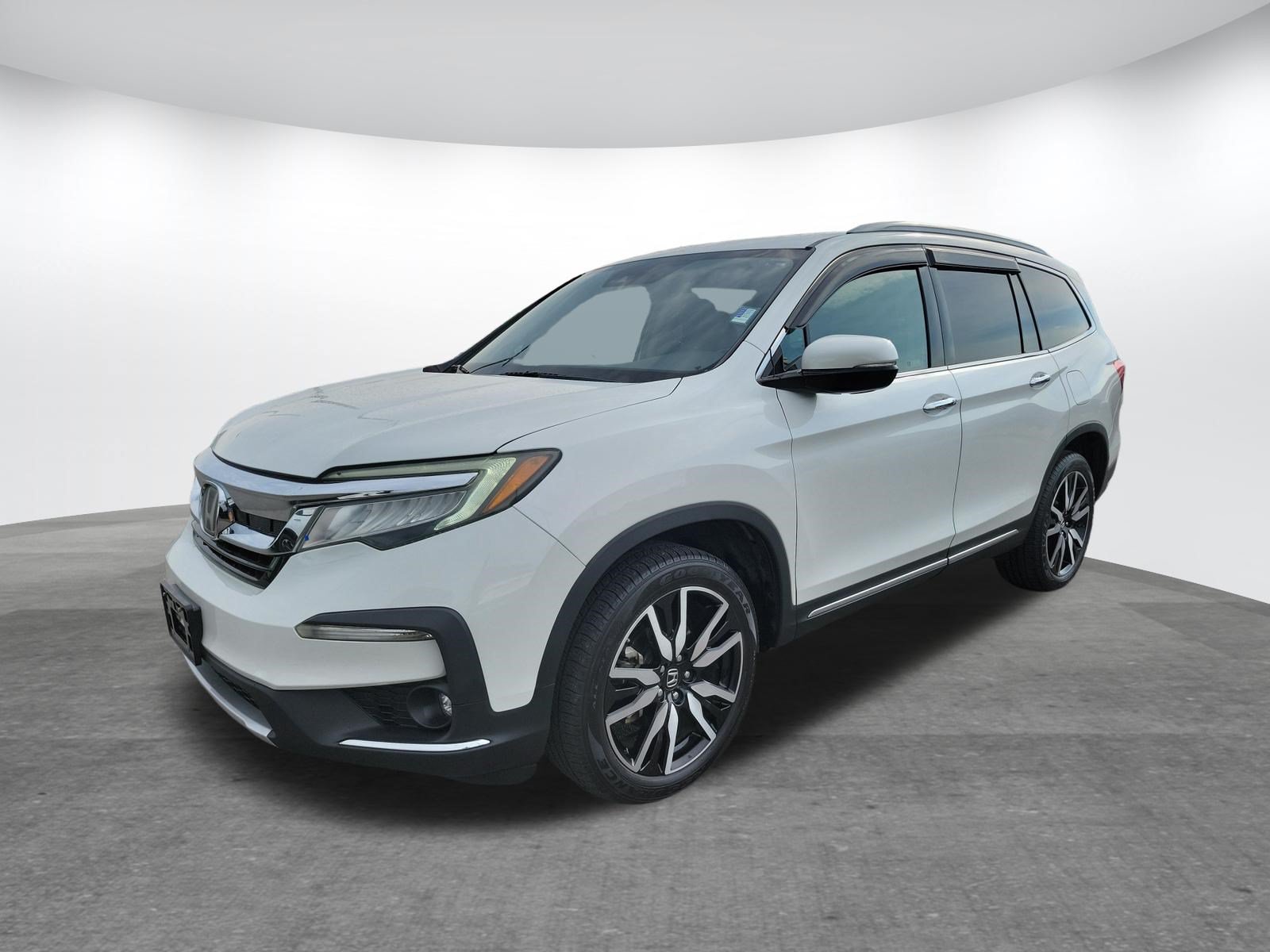 Used 2020 Honda Pilot Elite image 3