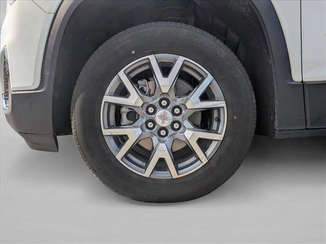 Used 2023 GMC Acadia SLT image 24