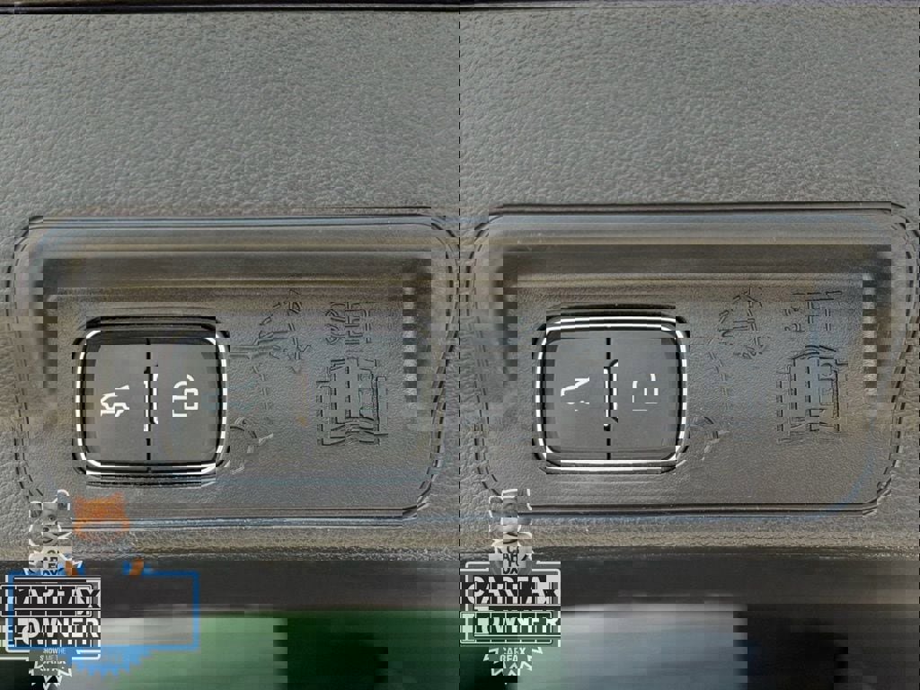 Used 2021 Ford Explorer Platinum w/ Equipment Group 601A image 25