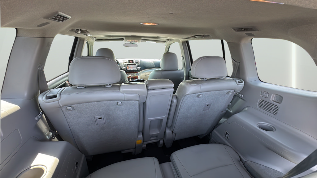 Used 2012 Toyota Highlander Limited w/ Tow Pkg FWD image 33