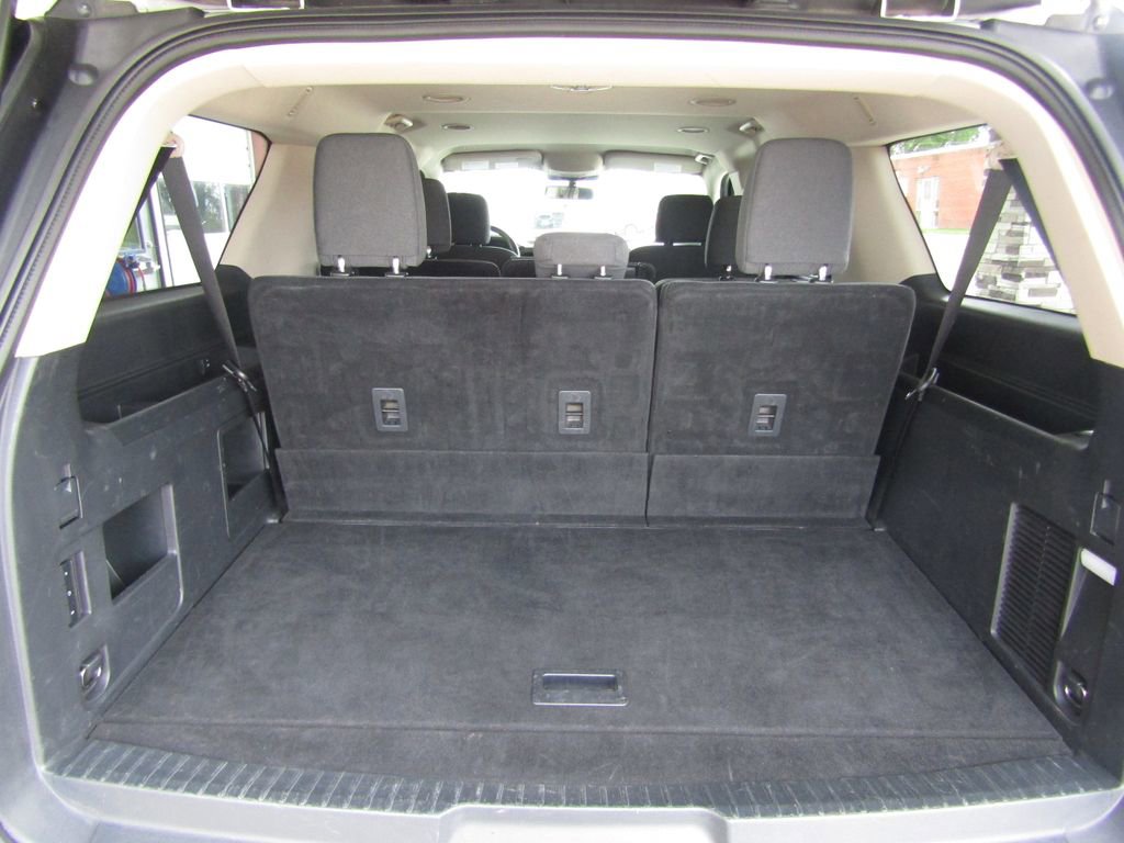 Used 2024 Ford Expedition Max XLT AWD/4WD image 32