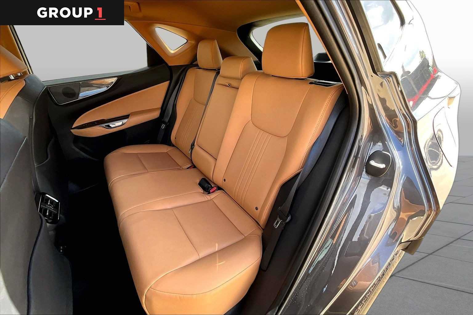 Certified 2025 Lexus NX 250 FWD w/ Accessory Package (2T) image 21