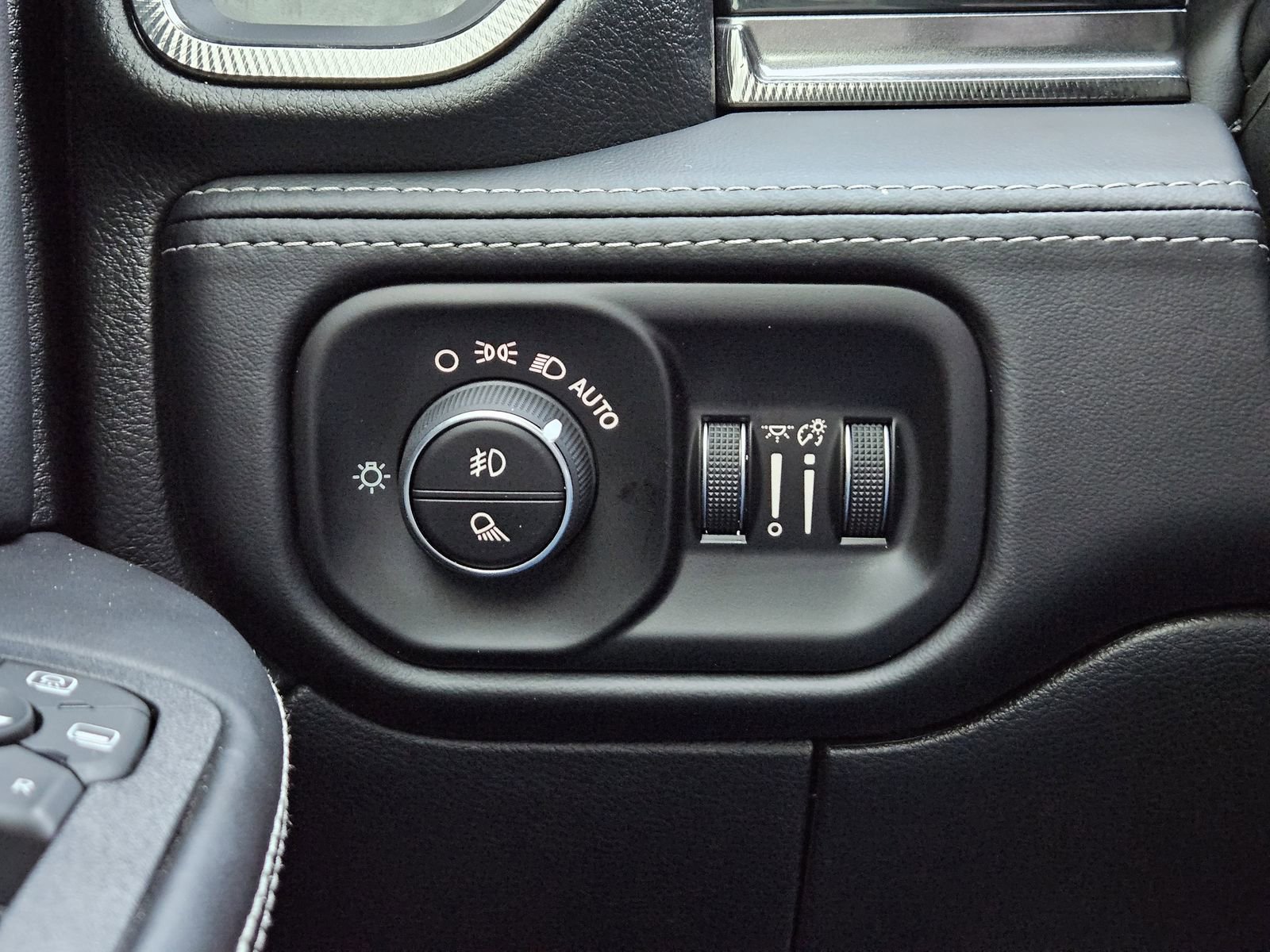 New 2026 RAM 2500 Rebel w/ Rebel Level 2 Equipment Group image 25