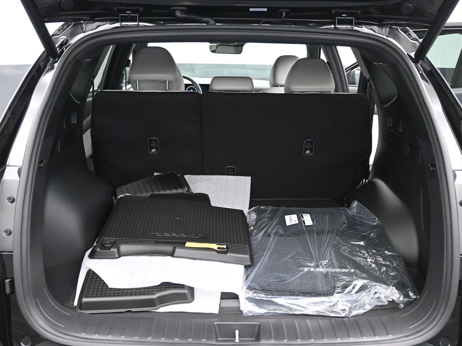 New 2026 Hyundai Tucson Limited image 13