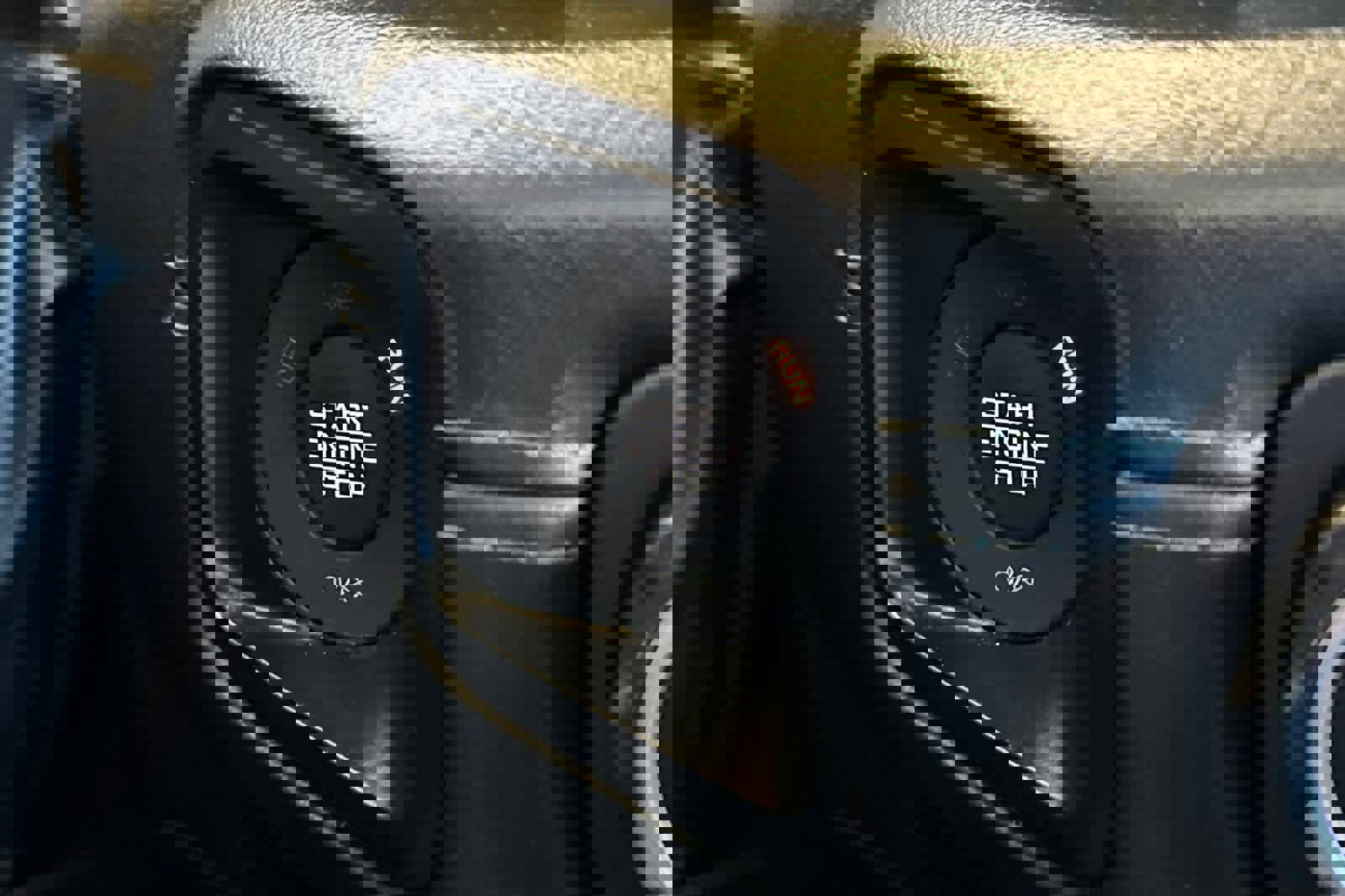 Used 2024 Jeep Wrangler Sahara image 21