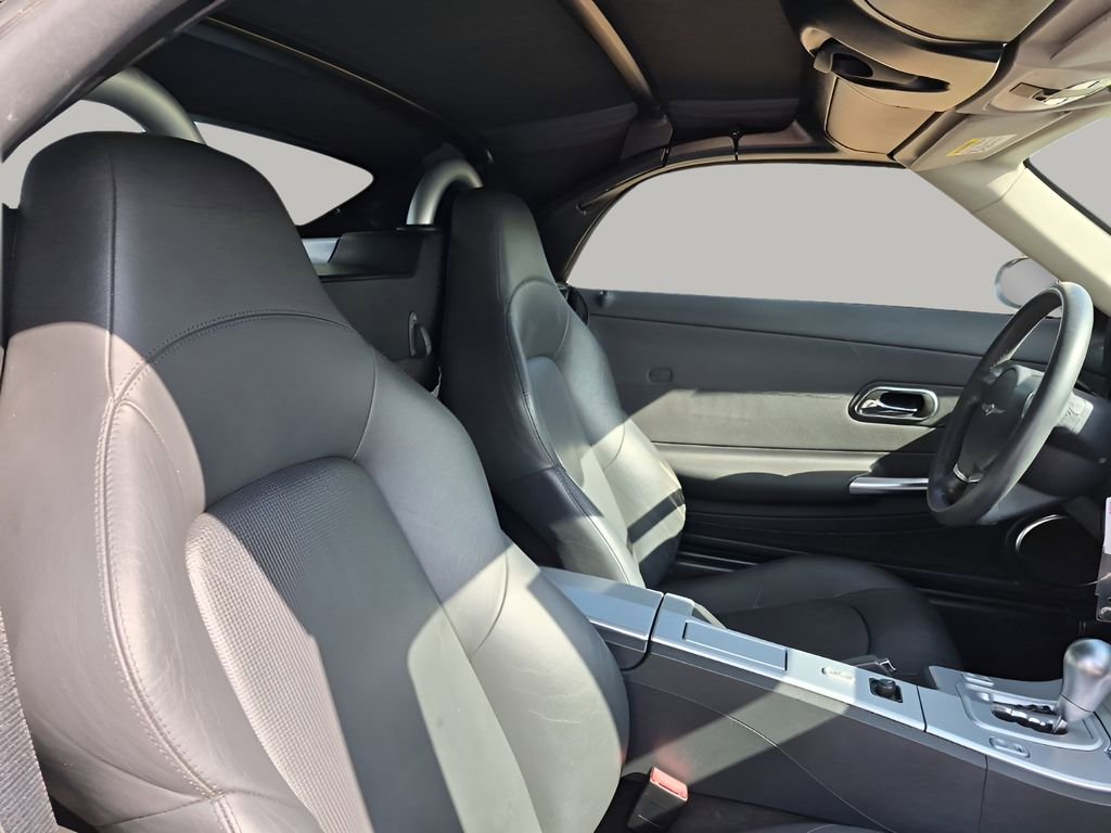 Used 2006 Chrysler Crossfire Limited image 15