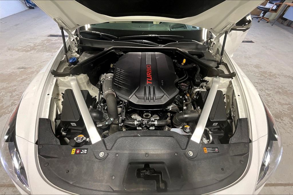 Used 2023 Kia Stinger GT2 image 12