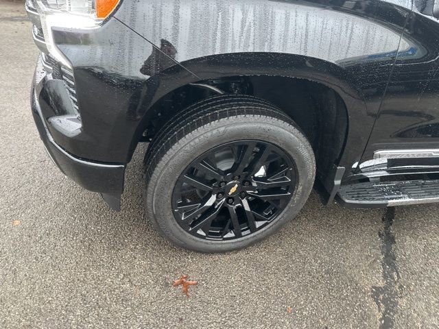 New 2026 Chevrolet Silverado 1500 High Country w/ High Country Premium Package image 10