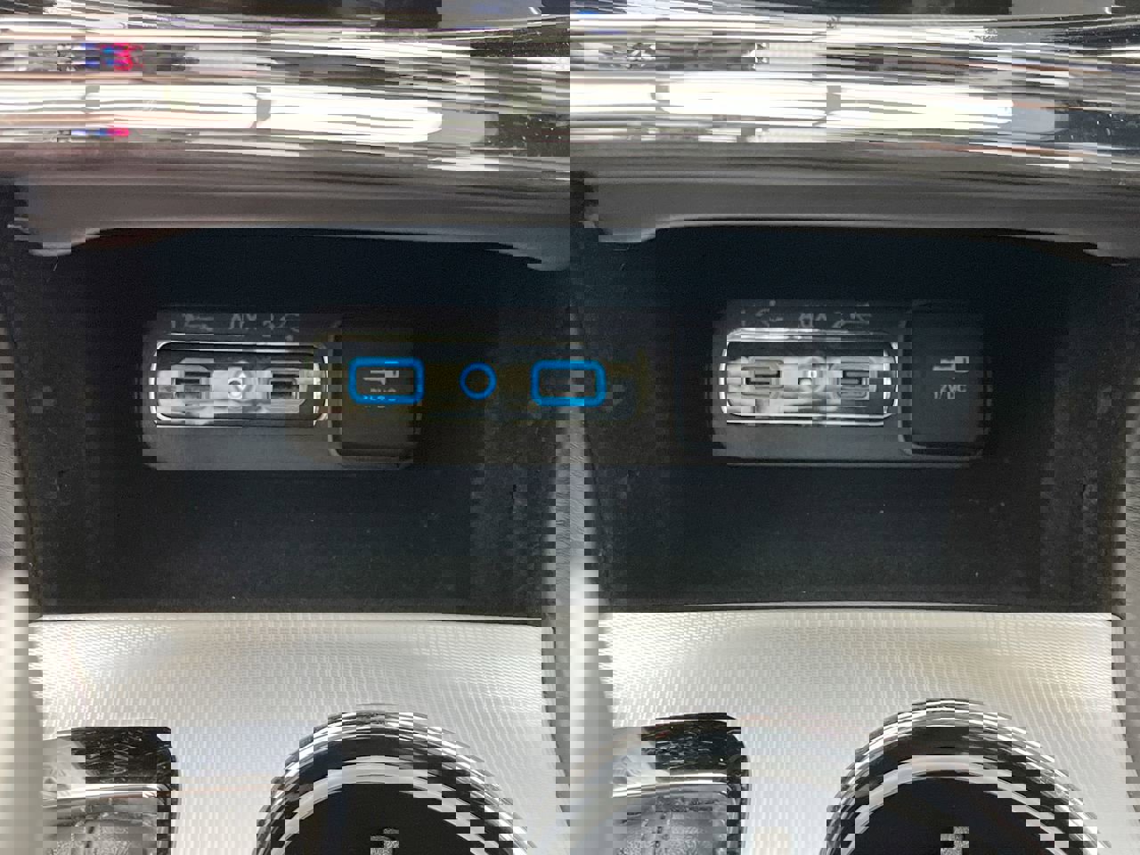 Used 2021 Jeep Grand Cherokee SRT image 26