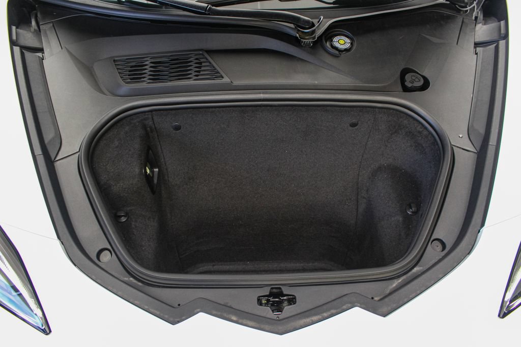 Used 2022 Chevrolet Corvette Stingray Premium Cpe w/ Z51 Performance Package RWD image 13