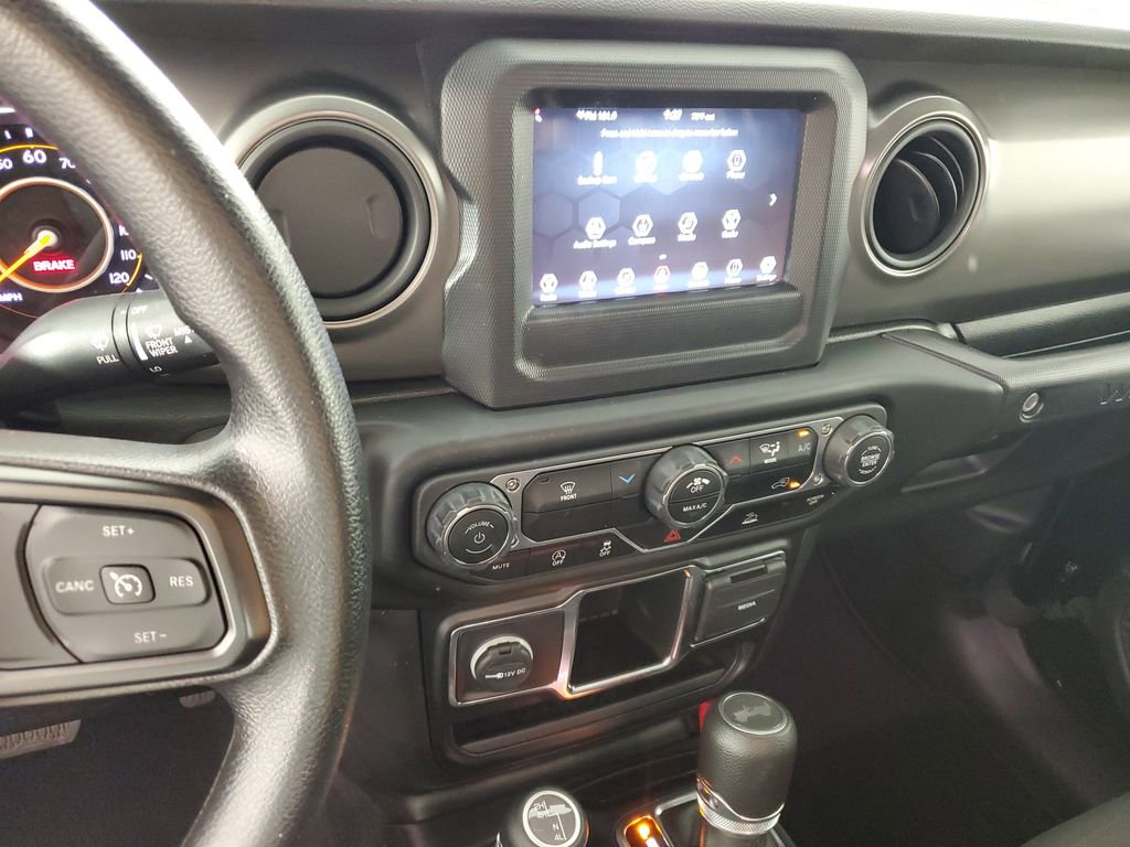 Used 2022 Jeep Wrangler Unlimited Sport image 16