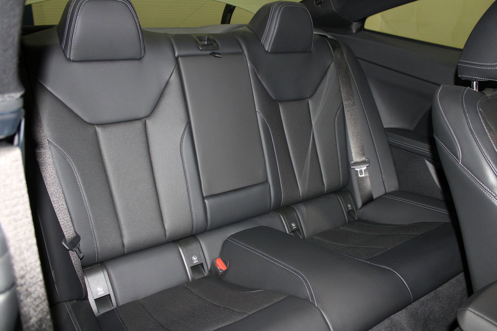 Used 2022 BMW M440i Coupe w/ Premium Package image 39