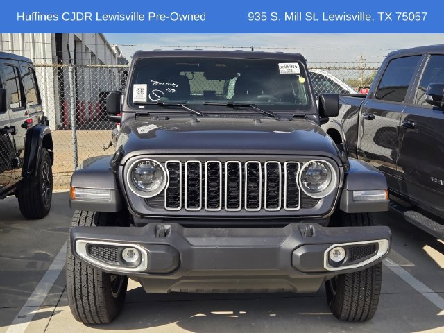 Certified 2026 Jeep Wrangler Unlimited Sahara AWD/4WD image 2
